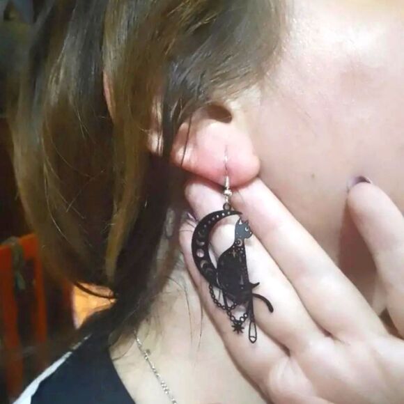 Hand crafted halloween dangle earrings - Picture 4 of 15